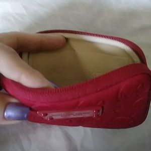 Michael Kors Bags - Nwot Michael Kors wristlet / wallet MK logo Michael Kors Bags - Nwot Michael Kors wristlet / wallet MK logo